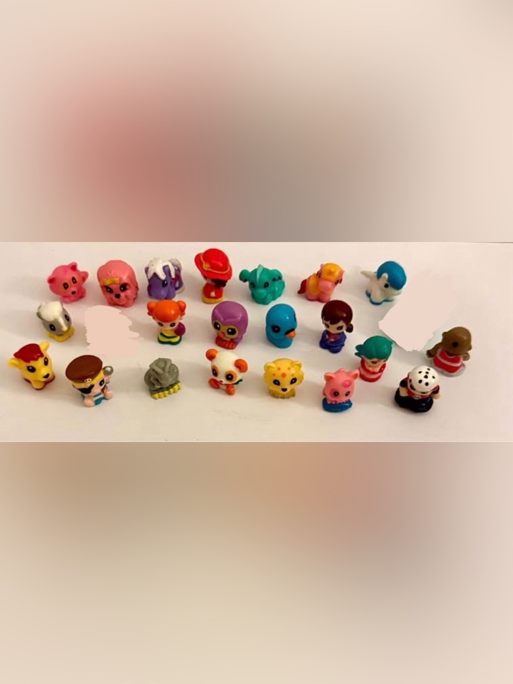 Lot of 21 Assorted Squinkies